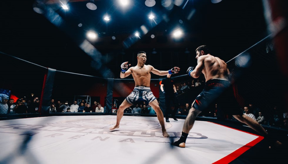 Petr Yan Triumphs Over Deiveson Figueiredo in Grueling Battle at UFC Fight Night in Macao